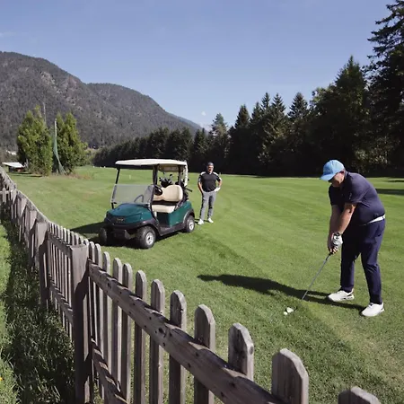 Golf טרביסיו